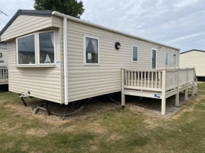 8 Berth Caravan Heacham Beach Pets go Free