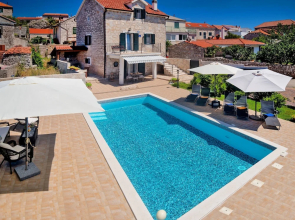 Villa Romantic