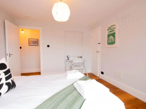 Old Town Trinity Apt No 4 By Adliv