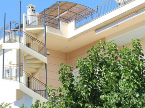 New independent loft, 360⁰ view, 5' beach/center