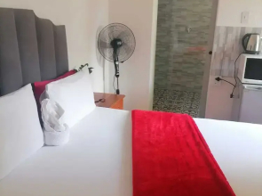 Neo & Ruks Guest House Parow