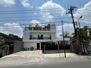 Villa Jonggrang Batik