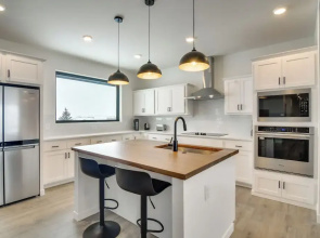 Granby Retreat w/ Breathtaking Mountain Views!