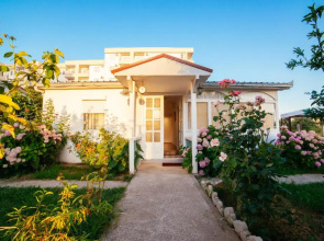 Apartments Paradise