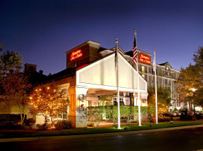 Hampton Inn & Suites Raleigh Cary Lenovo Center