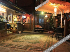 Xiyouji Crystal Palace Inn Lijiang(丽江星际客栈)