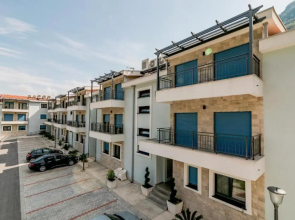 Green Bay Apartments Morinj
