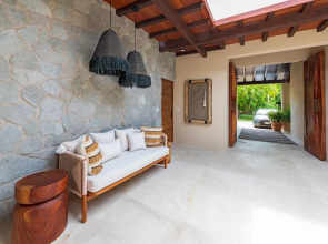 Sunny Vacation Villa 57