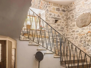 ALTIDO Charming & Stylish 1-BR Apartment in Como