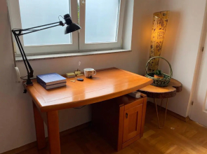 Lovely 1-bedroom apartment with free parking