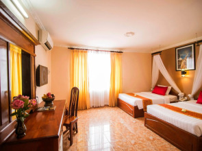 Reaksmey Chanreas Hotel