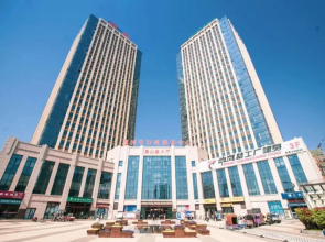 Gujing Junlai Hotel (Luhe Convention & Exhibition Center)
