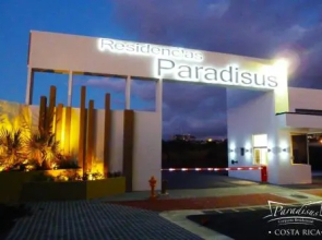 Apartment Paradisus