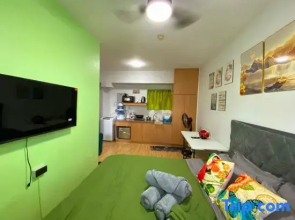 Near Manila Airport, COZY Studio Condo With Swimming Pool, 11P
