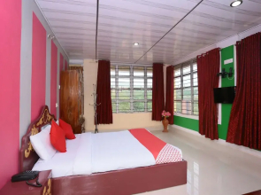 OYO 37124 Dreamland Hill Residency