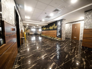 Qayser Hotel Deluxe