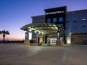 DoubleTree by Hilton Sulphur Lake Charles