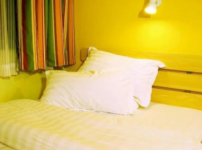 7 Days Inn (Jining Railway Station)