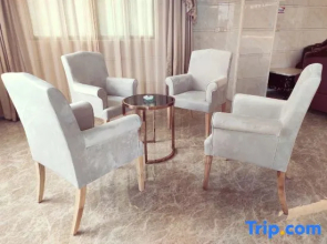 Xin Zhenhao Business Hotel