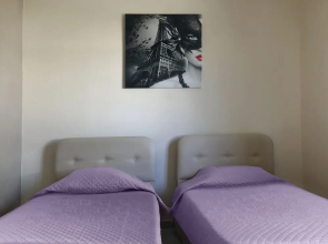 2BR Maisonette Pool - Walk to Beach