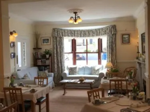 Rebleen Guest House