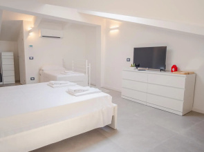 Elide Home Sweet Home - Italian Homing