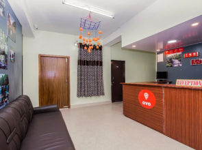Cherry Blossom Inn By OYO Rooms