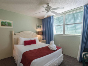 Sunrise Suites Resort