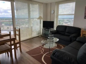 Media 2bdr apartment