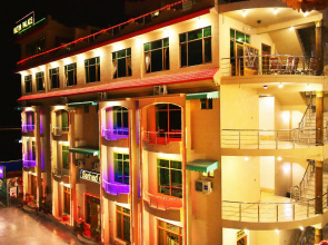 Hilton Palace