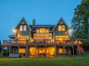 Unforgettable 8 Bedroom House