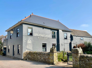 Brightham House Boutique Bed & Breakfast