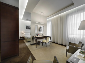 Unahotels Cusani Milano