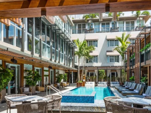 Lennox Hotel Miami Beach
