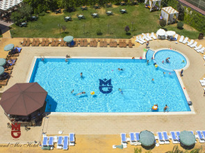 Отель Grand Mir