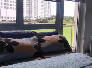 Cozy Condo with Amenities at Cool Suites
