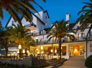 Catalonia Reina Victoria Hotel