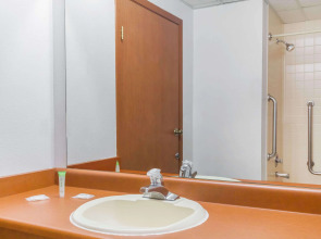 Travelodge by Wyndham Green River UT