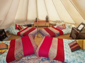 Kits Coty Glamping