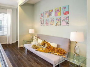 Houston Home w/ Rooftop Patio & Downtown Views!