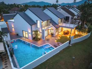 Golfside 5BRVilla with Private Pool V192