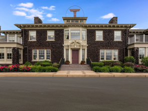 Traditions Hotel & Spa Johnson City - Binghamton, an Ascend Collection Hotel