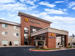 La Quinta Inn & Suites by Wyndham Elkhart