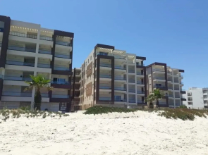 Beach Front Luxury Living Apartment