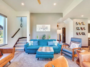 Hike, Ski, Golf, & Fish: Silverthorne Townhome!