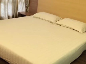 Dolphin Hotel