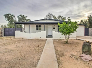 Charming Home ~ 7 Mi to Downtown Tucson!