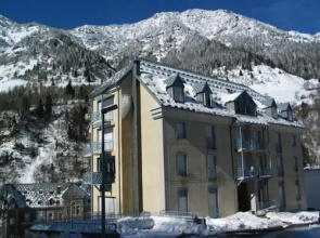 Apartment Appartement Avec Balcon Et Parking Designe