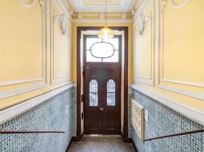 Luxurious Art Deco 3 Br