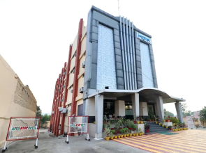 Apex Hotel